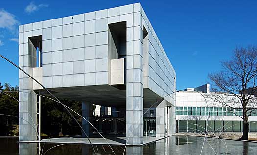 Minimalism and unusual architecture Minimalism and unusual architecture