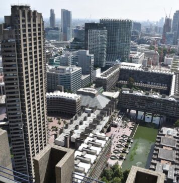 Barbican Center Housing, London, Chamberlin, Powell & Bon, 1965