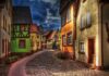 Rhetoric of the image of architecture Old Town