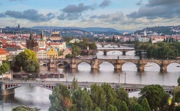 Prague Tours* Prague Tours