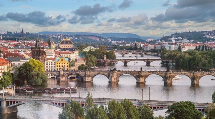 Prague Tours* Prague Tours