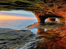 Pictured Rocks National Lakeshore, Michigan, USA