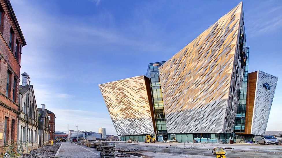 Titanic-Belfast Белфаст – город контрастов