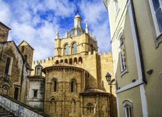 Temples. Portuguese art and architecture Ancient Cathedral of Coimbra