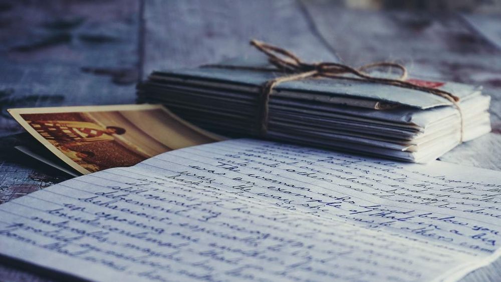 Letters as an invariable attribute of love intrigues Letters as an invariable attribute of love intrigues