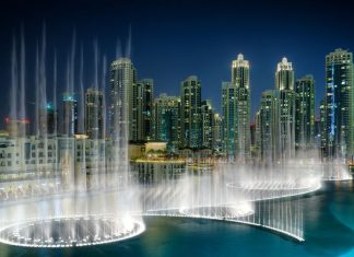 fountain in Dubai