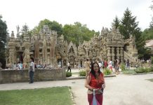 Perfect Palace of Cheval: pebble to pebble Perfect Palace of Cheval