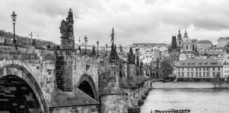 CHARLES BRIDGE