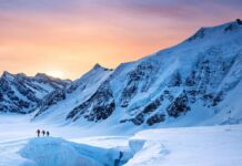 Explore a Glacier: An Unforgettable Adventure in the World’s Frozen Landscapes
