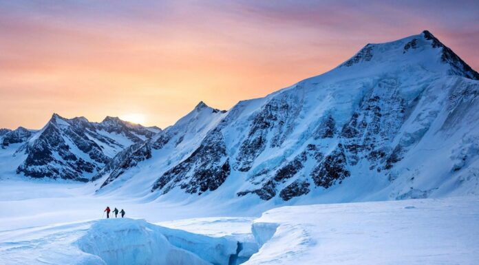 Explore a Glacier: An Unforgettable Adventure in the World’s Frozen Landscapes