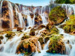 10 Breathtaking National Parks Every Nature Lover Must Visit