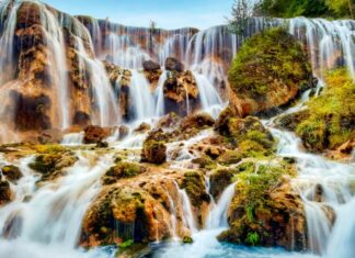 10 Breathtaking National Parks Every Nature Lover Must Visit