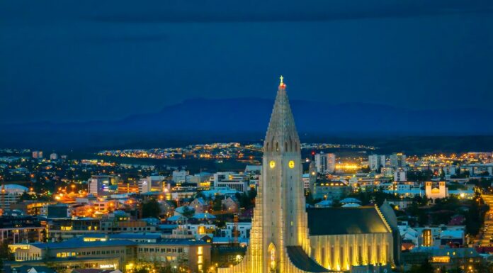 Reykjavík – Pure Energy: Volcanoes, Culture and Icelandic Spirit